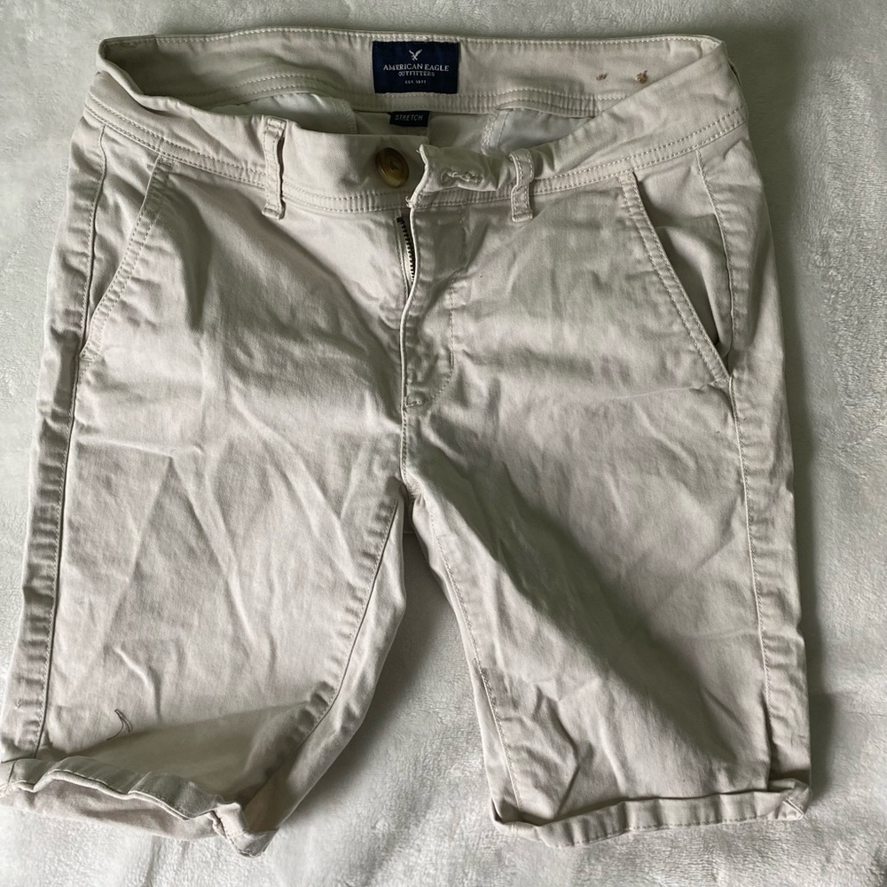 Men’s American Eagle Stretch Flat Front Bermuda Chino Khaki Shorts